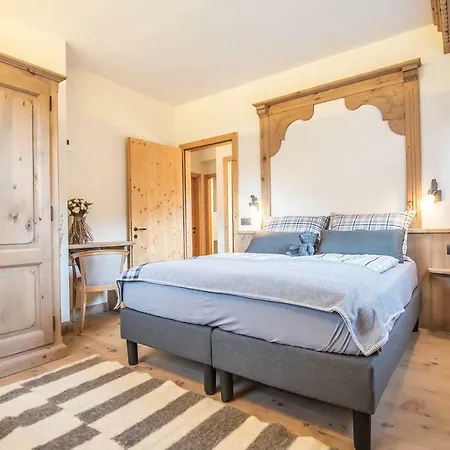 Couette-café Mattias 3*